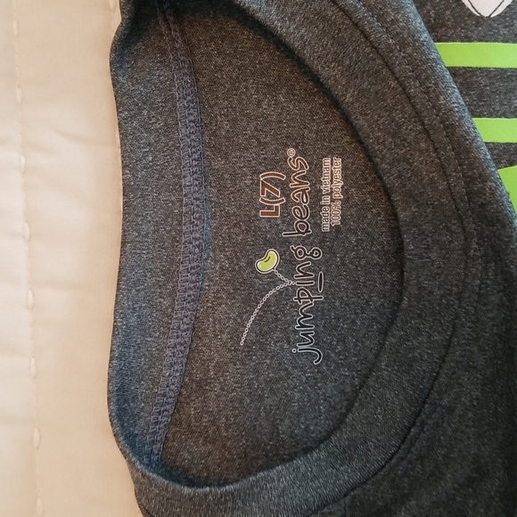 Jumping Beans dry-fit long sleeve shirt size 7 gray lime green - Picture 3 of 3